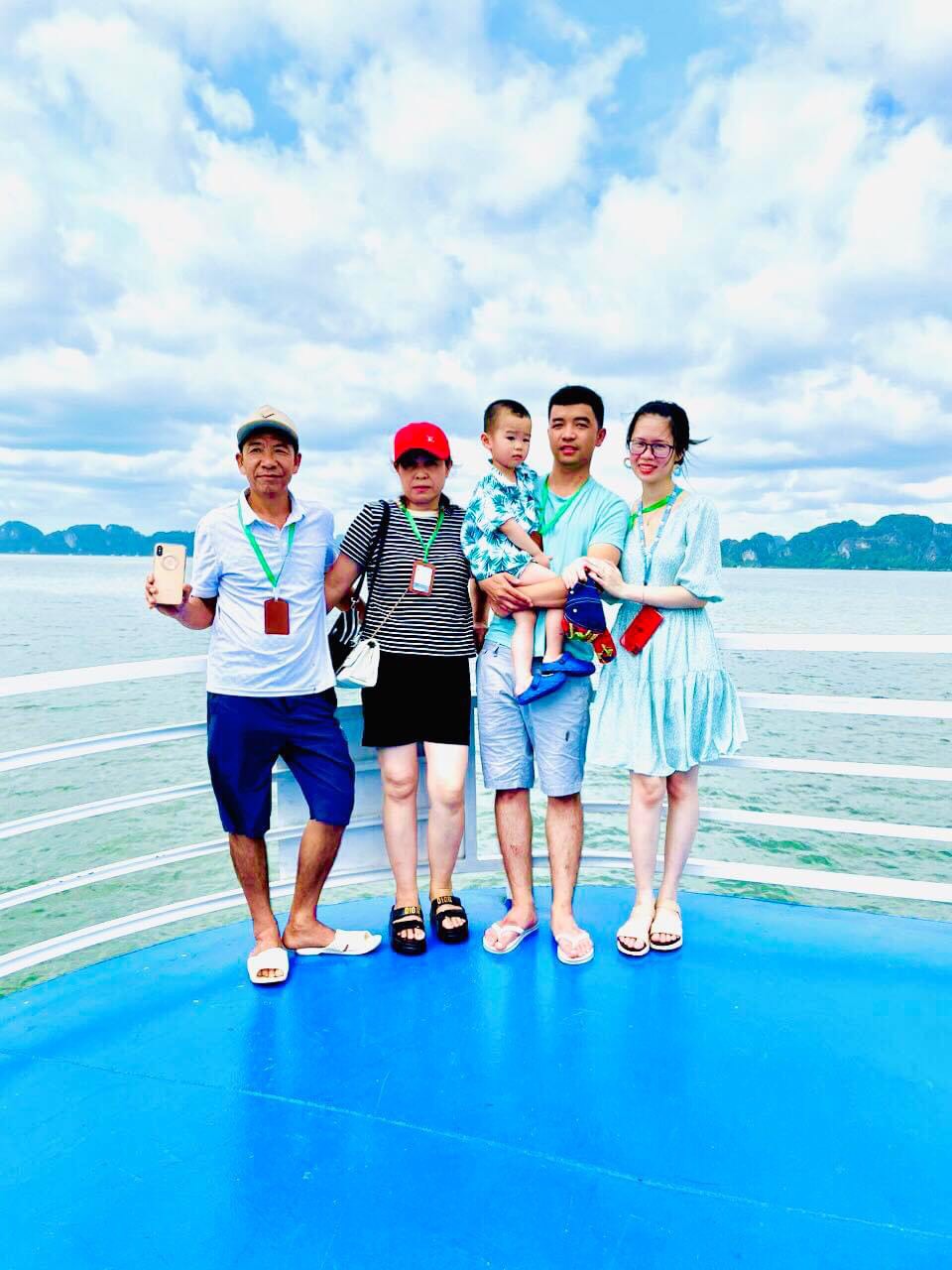 Tour Thăm Vịnh Hạ Long