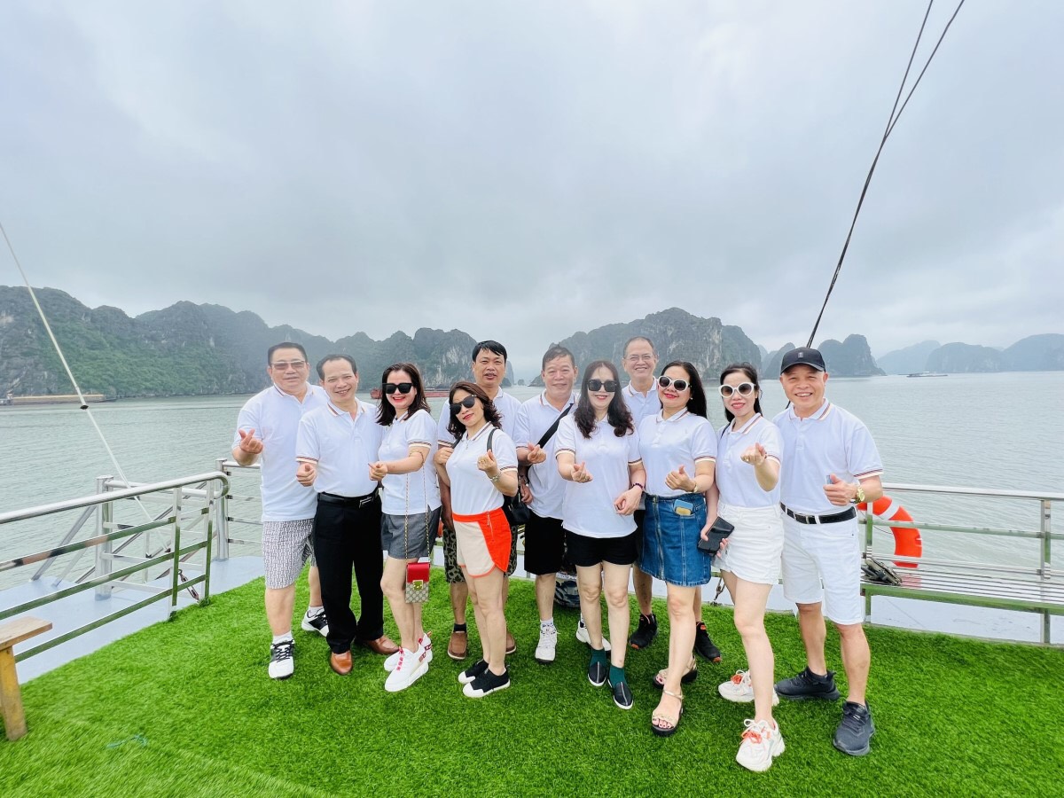 Tour thăm Vịnh Hạ Long tuyến 2